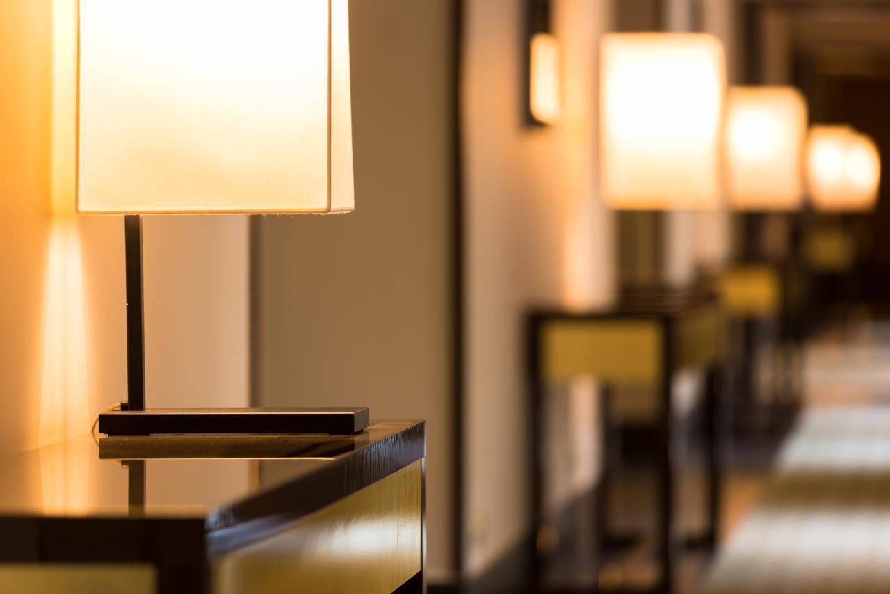Radisson Blu Hotel Нджамена Экстерьер фото